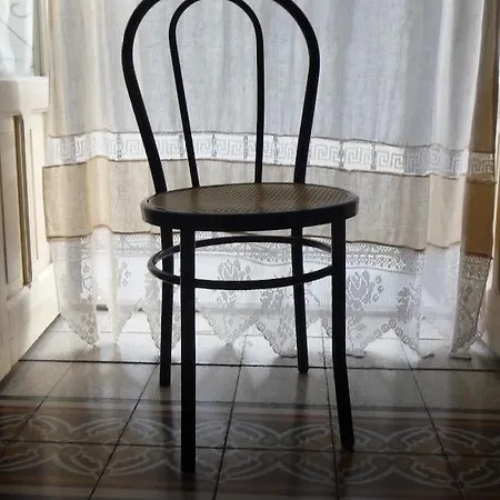 בית הארחה Vecchia Carrucola 3*